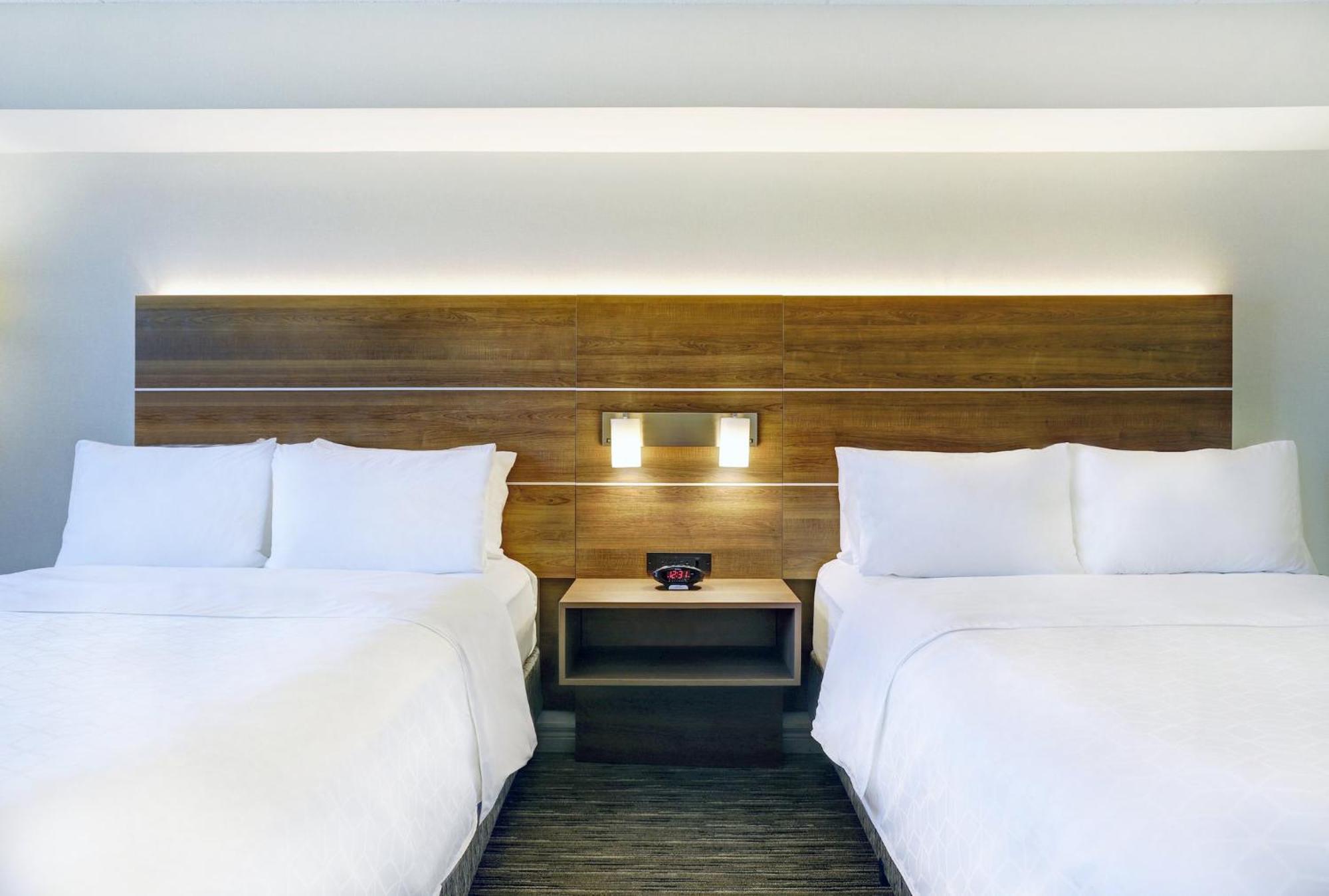 Holiday Inn Express Whitby Oshawa By Ihg Luaran gambar