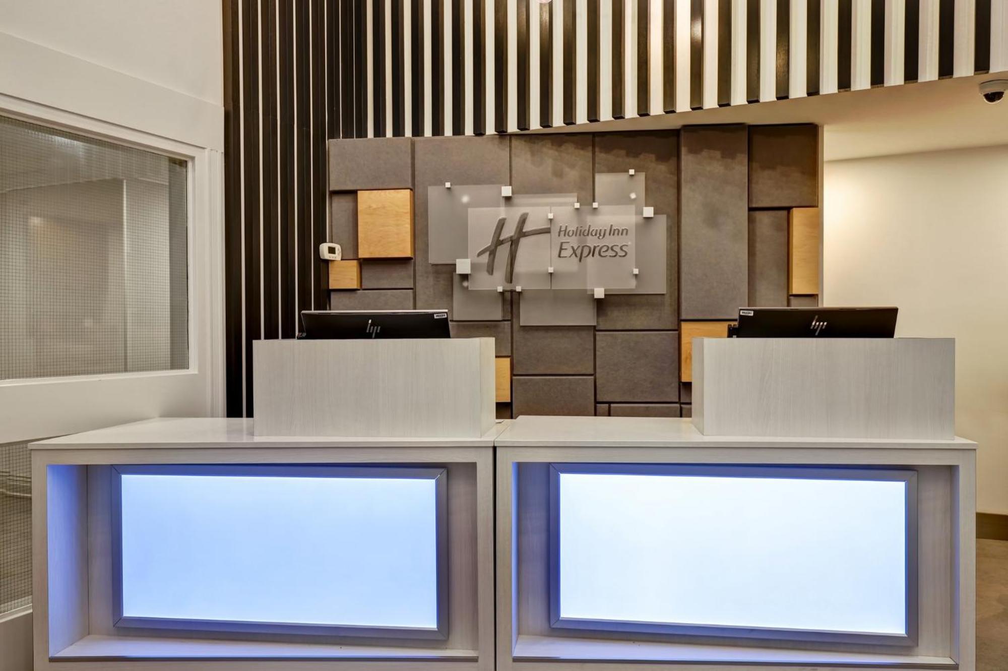 Holiday Inn Express Whitby Oshawa By Ihg Luaran gambar
