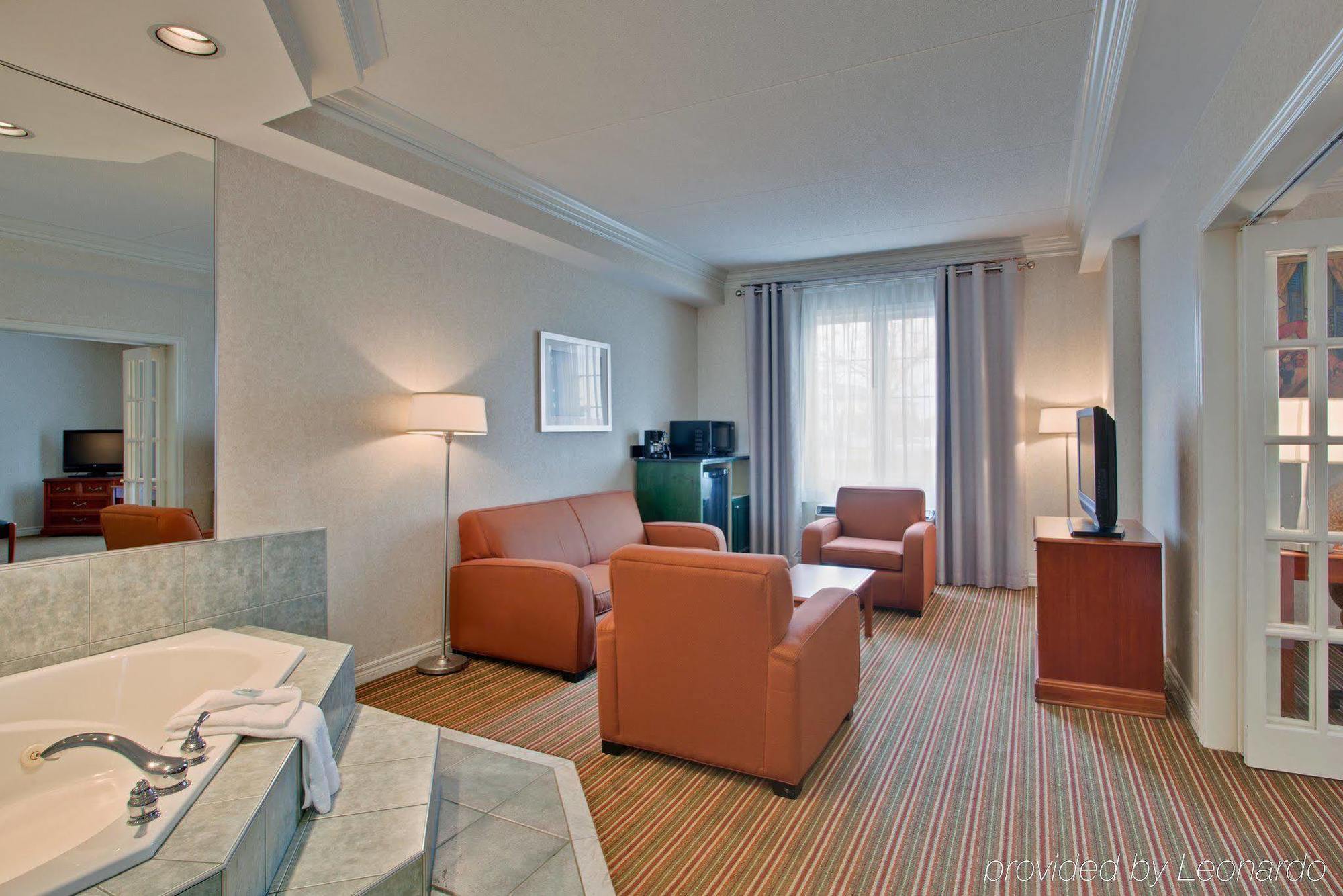 Holiday Inn Express Whitby Oshawa By Ihg Bilik gambar
