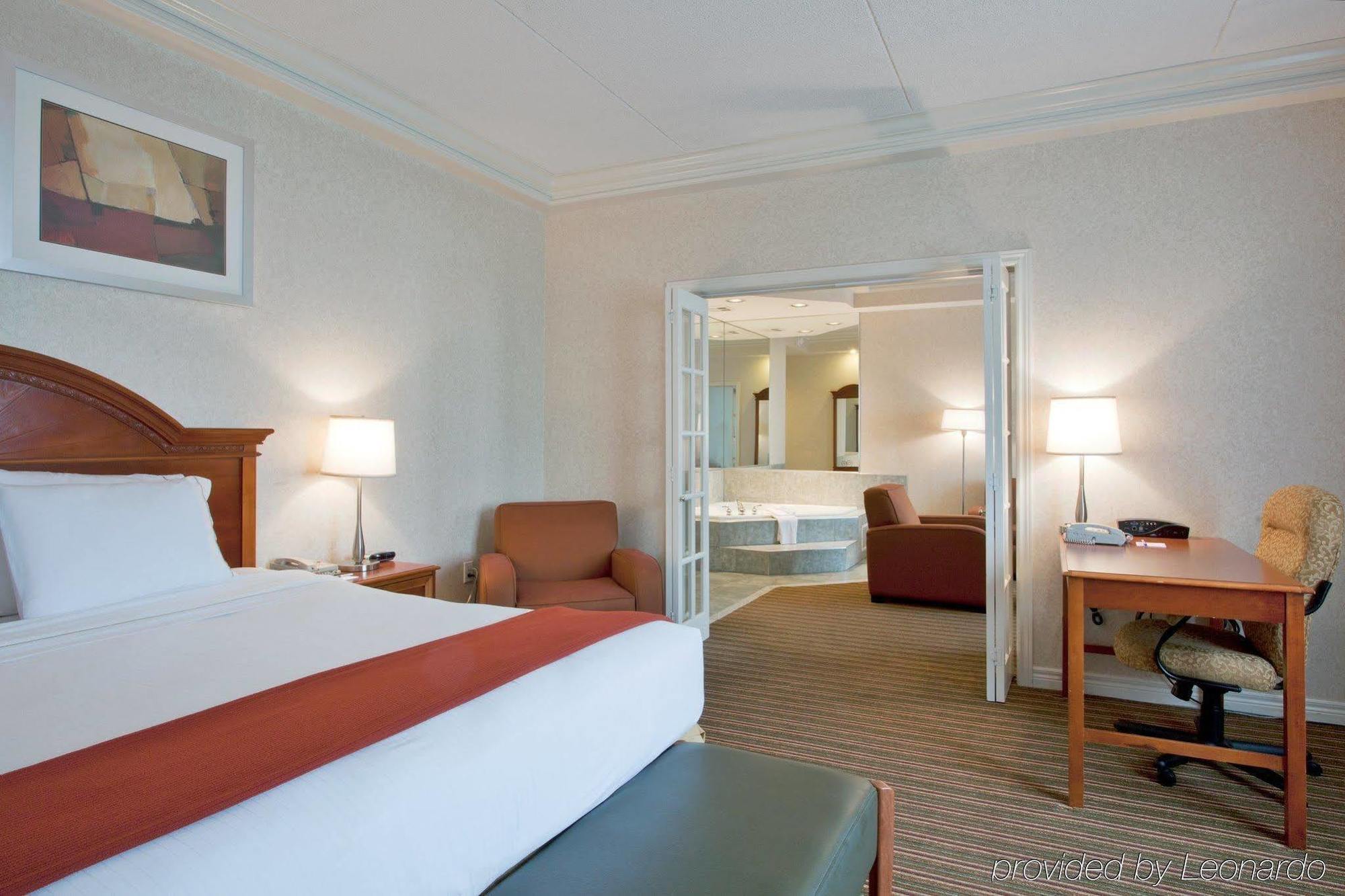 Holiday Inn Express Whitby Oshawa By Ihg Bilik gambar